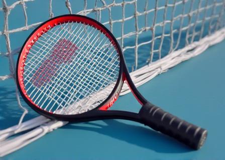 Nuova racchetta da tennis professionale